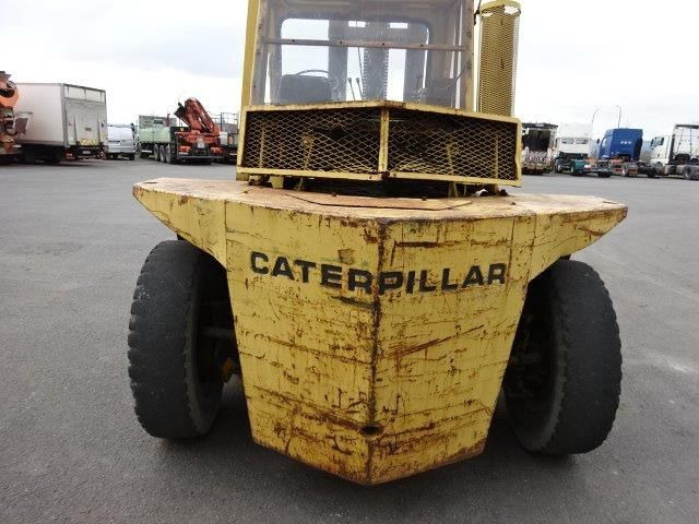 Forklift Caterpillar V225 10 tons - 5m50 lift point / 6 cylender Perkins