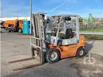 Forklift KARGO TH25 2500 kg Diesel (Inoperable)