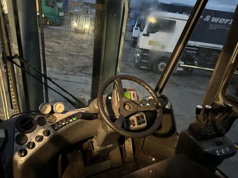 Forklift Kalmar DCE 120 -12 Frontstapler