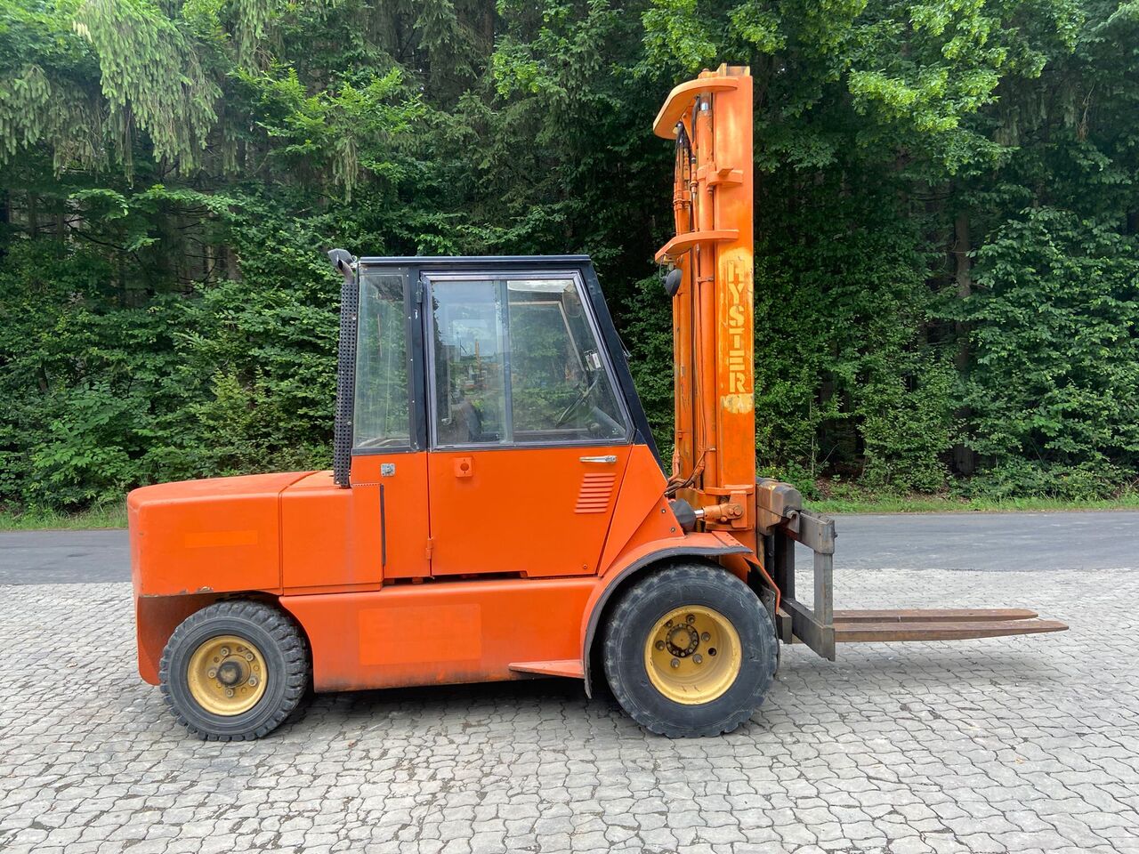 Diesel forklift HYSTER H 110 E: picture 2