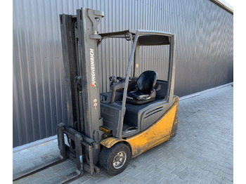 Electric forklift JUNGHEINRICH EFG