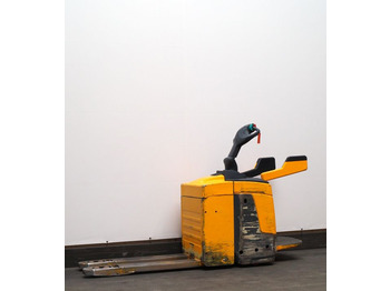 Pallet truck JUNGHEINRICH ERE