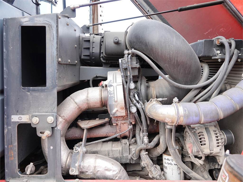 Diesel forklift Kalmar DCG 150-6 - Excellent Condition / CE: picture 17