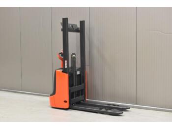 Stacker LINDE L 10 B: picture 1