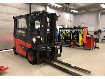 Forklift Linde E50L-01: picture 1