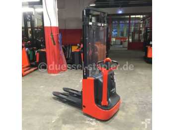 Stacker Linde L12: picture 1