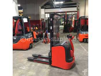 Stacker Linde L16 - Containerf7Duplex/Freihub1.470: picture 1