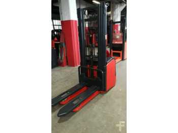 Stacker Linde L 16 // HH 5.200 mm / FH 1.620 mm / Triplex: picture 1