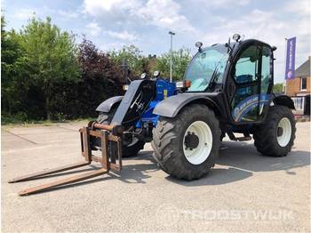Telescopic handler New Holland LM 635: picture 1