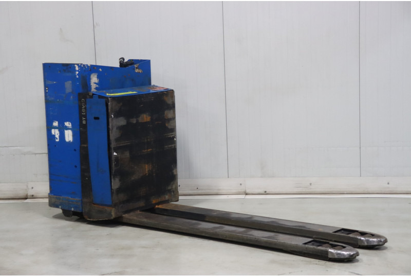 Order picker Toyota LSE200