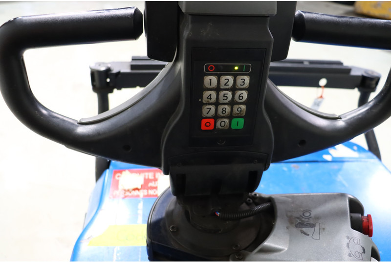 Order picker Toyota OSE120