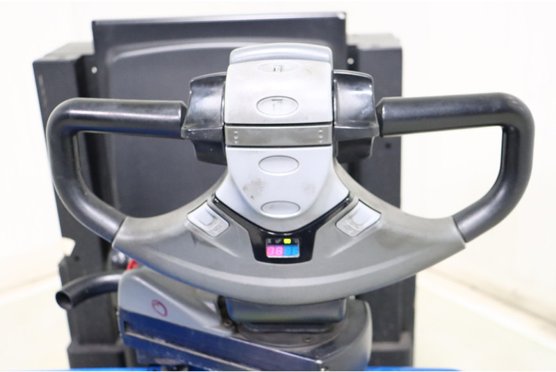 Order picker Toyota OSE120