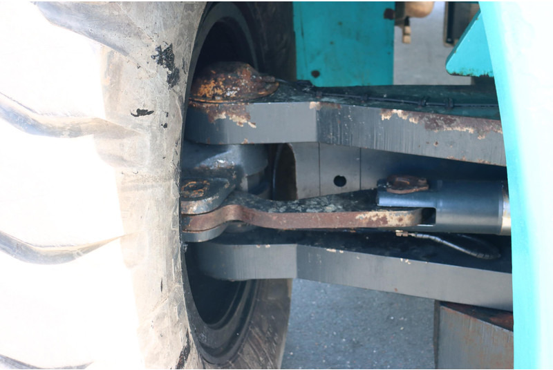 Reach stacker KONECRANES 4542TB5