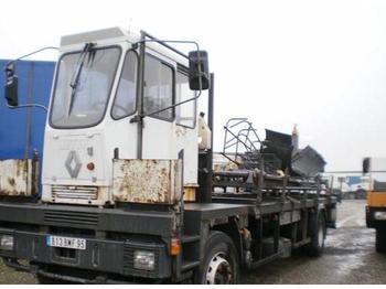 Terminal tractor Renault: picture 1
