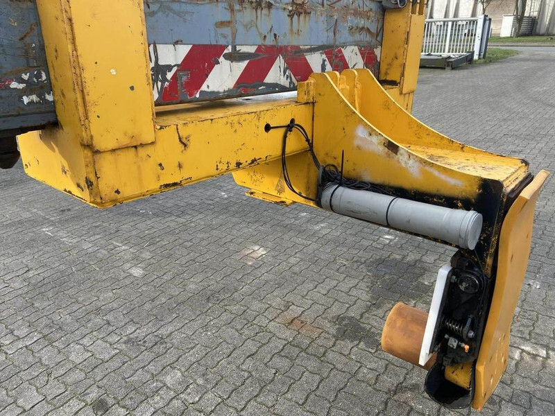 Reach stacker Seith Pipehandling Reachstacker 15036: picture 5