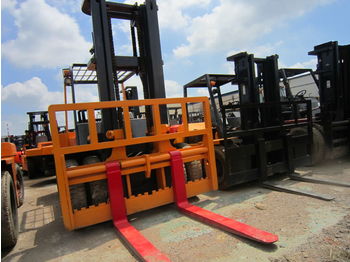 Forklift TCM FD100: picture 1