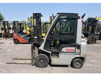 Diesel forklift TCM