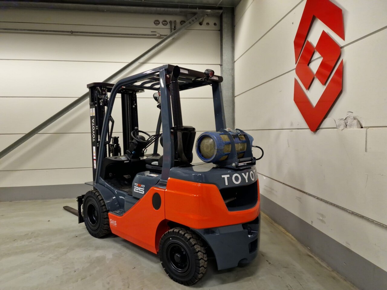 Diesel forklift TOYOTA 02-8FGF25: picture 7