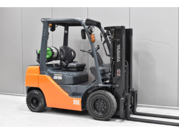 Forklift TOYOTA 32-8FG25: picture 1