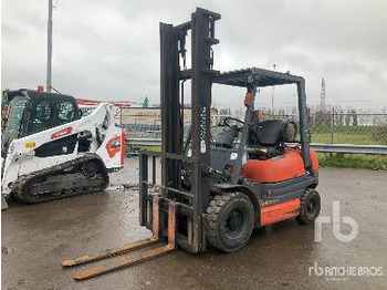 Forklift TOYOTA 426FG25 2500 kg: picture 1