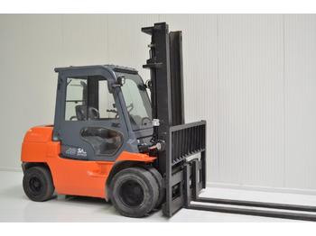 Diesel forklift TOYOTA 42-7FD35: picture 1