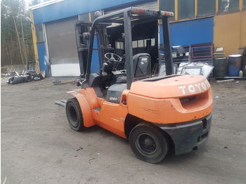 Forklift TOYOTA 7FD45: picture 1