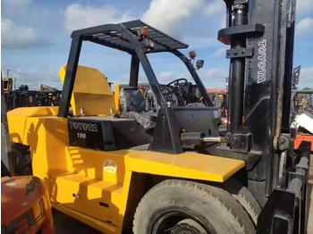 Diesel forklift TOYOTA FD100: picture 1