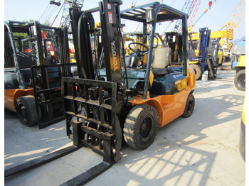 Diesel forklift TOYOTA FD25: picture 1
