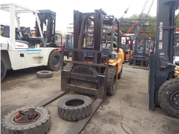 Diesel forklift TOYOTA FD50: picture 1