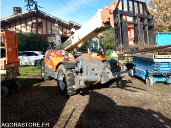 Telescopic handler  Chariot télescopique JLG 4013