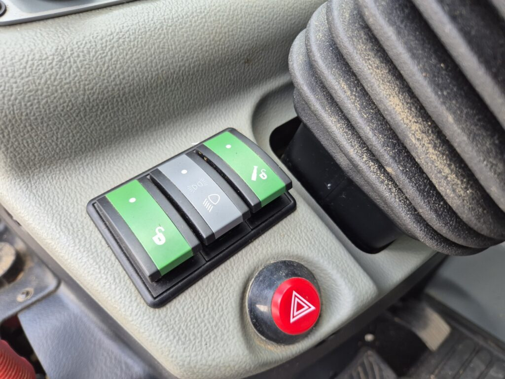 Telescopic handler KRAMER KT276