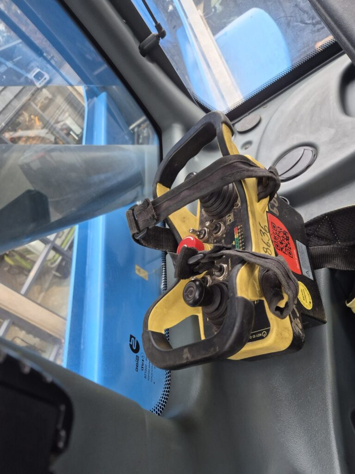 Telescopic handler MAGNI RTH 5.21