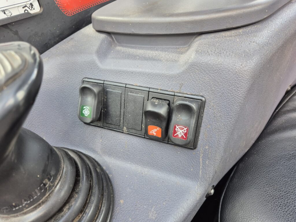 Telescopic handler MANITOU MLT 625-75