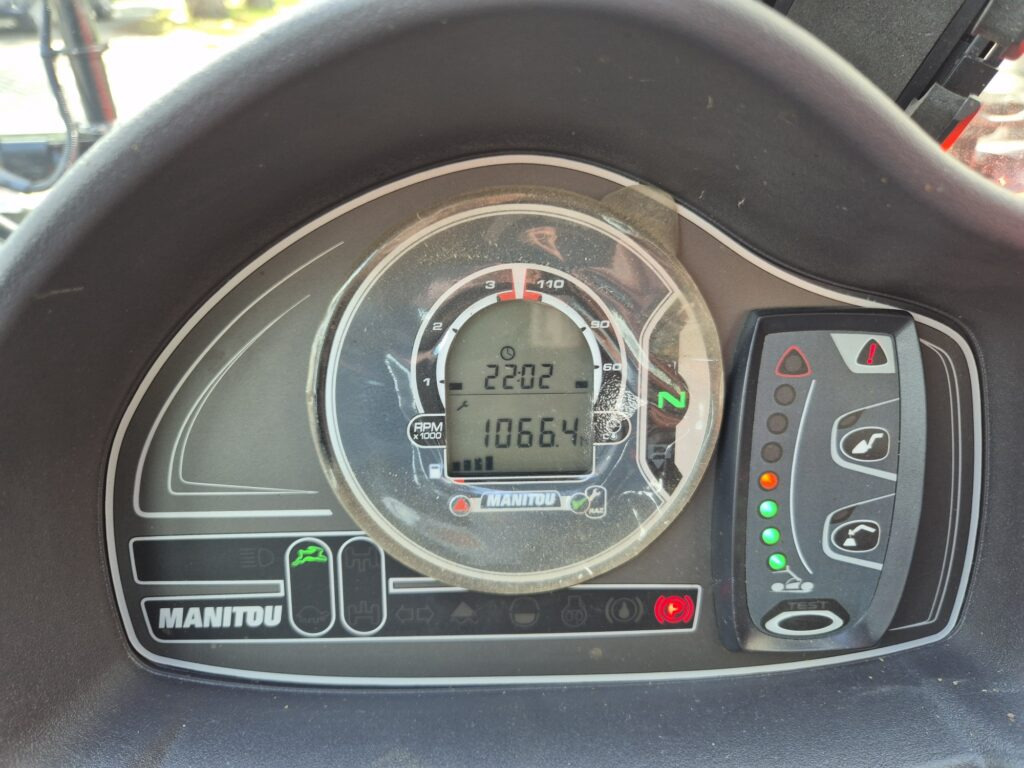 Telescopic handler MANITOU MLT 625-75