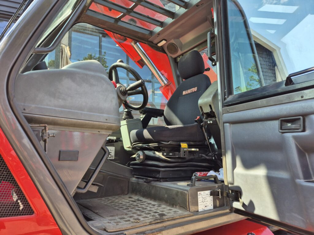 Telescopic handler MANITOU MRT 1840 easy