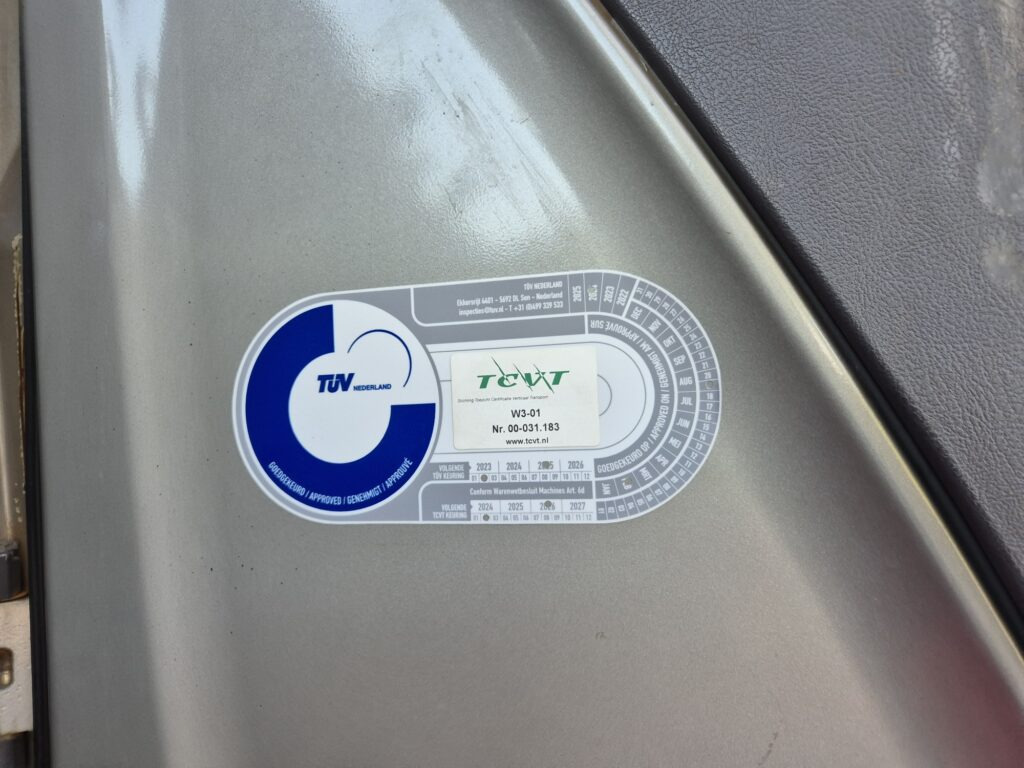 Telescopic handler MANITOU MRT 1850+ privilege