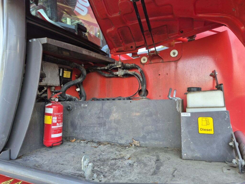 Telescopic handler MANITOU MRT 1850+ privilege