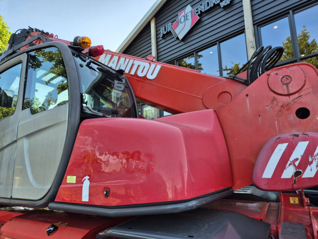 Telescopic handler MANITOU MRT 1850+ privilege