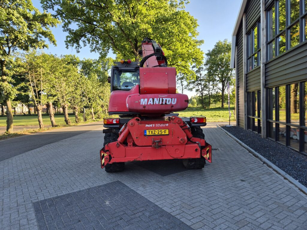 Telescopic handler MANITOU MRT 1850+ privilege