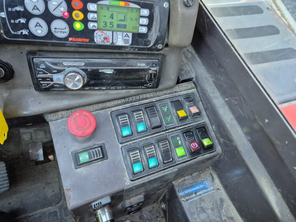 Telescopic handler MANITOU MRT 2150 M-series