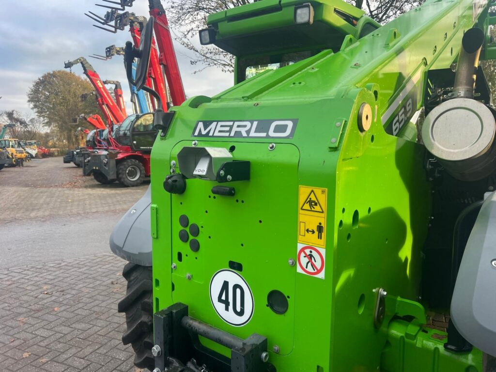 Telescopic handler MERLO 65.9 TF