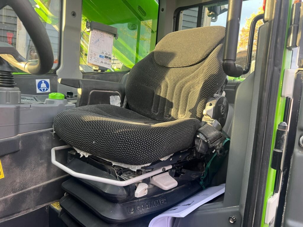 Telescopic handler MERLO 65.9 TF