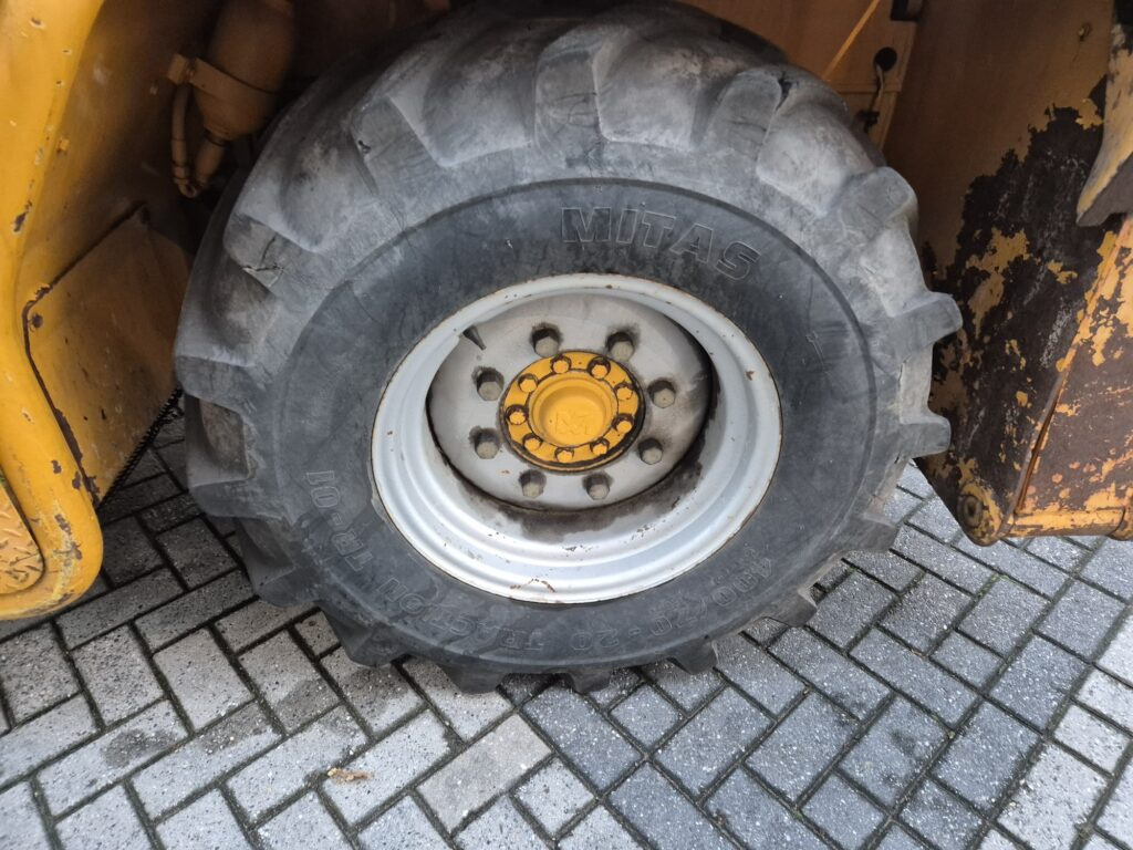 Telescopic handler MERLO Roto 30.13