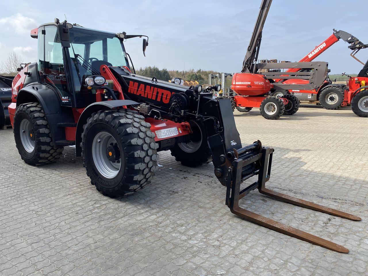 Telescopic handler Manitou MLA-T533-145V+ ELITE ST5