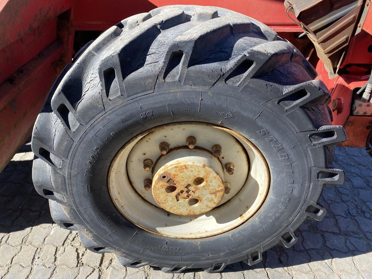 Telescopic handler Manitou MRT1540