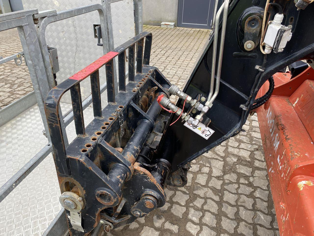 Telescopic handler Manitou MT1440A ST3B