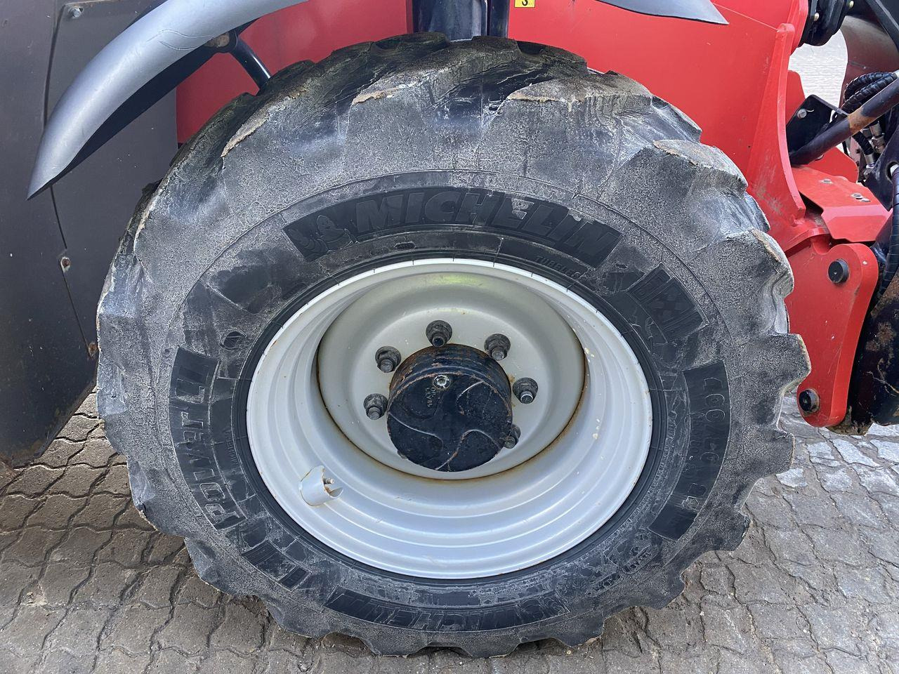 Telescopic handler Manitou MT1440A ST3B