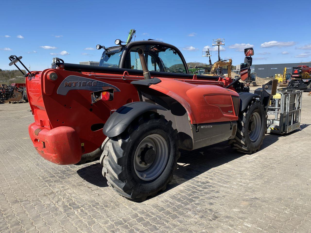 Telescopic handler Manitou MT1840A ST3B