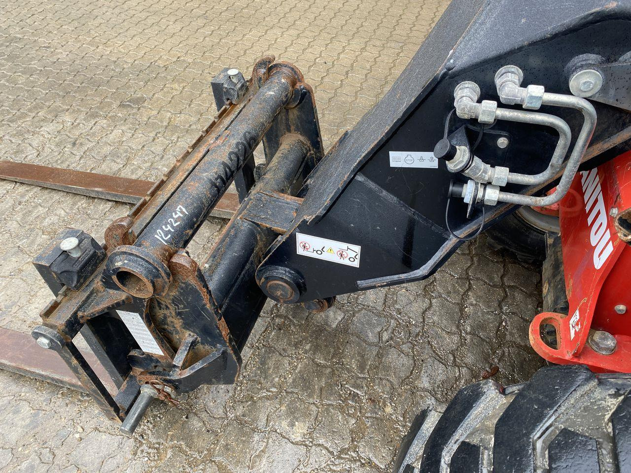 Telescopic handler Manitou MT420H Comfort