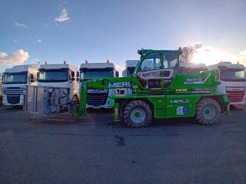 Telescopic handler Merlo Roto 50.21S